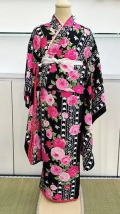 松田聖子 七五三7歳 女の子 着物 花柄ハート柄 - メルカリ