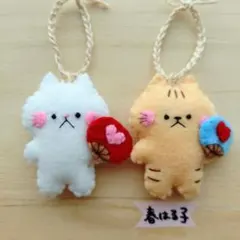 フェルト　マスコット　キーホルダー　猫 白猫　トラ猫　うちわ　夏　推し活