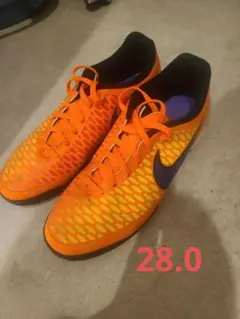 ナイキ フットサルシューズ