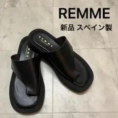 新品 スペイン製 REMME レメ サムループトングサンダル レザー 本革 厚底のサムネイル