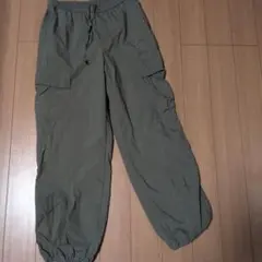 UNIQLO カーゴパンツ オリーブ ウエストゴム ワークパンツＳサイズ