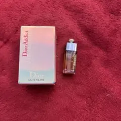Dior Addict Eau de Toilette 5mlのサムネイル