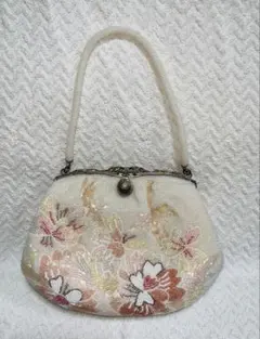 和装　花柄　総ビーズ刺繍バッグ　手縫い　ハンドバッグ がま口