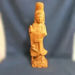 一位一刀彫 観音様 飛騨高山 高級木 民藝 仏像 - メルカリ