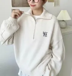 早い物勝ちmoment+ハーフジップワンポイント刺繍入りニットプルオーバ