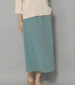 ミントグリーン　ロングタイトスカート　春夏