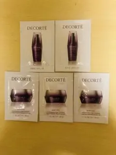 コスメデコルテ　リポソーム　アドバンスト　リペアクリーム、リペアセラム♡５袋❣️