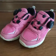 madfootの16.5cmスニーカー