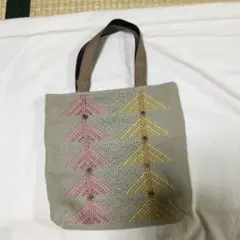 再お値下げ刺繍のビーズのハンドメイドバッグ新品
