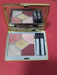 Dior アイシャドウ （ディオールショウ　サンク　クルール634）