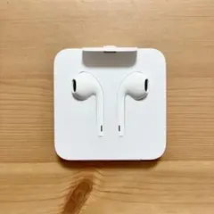 アップル純正 iPhone イヤホン ライトニング 有線 新品未使用
