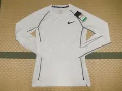 新品　NIKE　吸汗速乾コンプレッションシャツ　XLサイズ　ナイキ　プロ