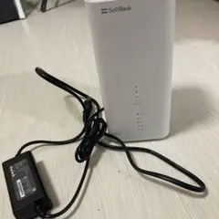 SoftBank ホワイト タワー型ルーター