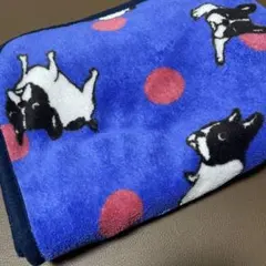 ひざ掛け　ブランケット　ブルドッグ柄　犬