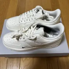 【新品】ナイキ エア フォース メンズシューズ 25cmのサムネイル