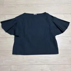 H BEAUTY&YOUTH UNITED ARROWS フレア半袖トップス　黒のサムネイル