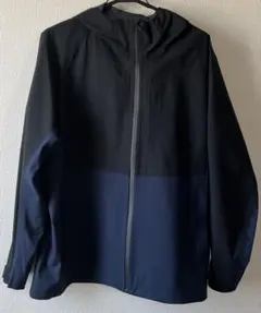 UNIQLO ブロックテックパーカ