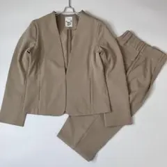 極美品　haco! 　ハコ　セットアップスーツ　パンツ　ベージュ　M　フォーマル
