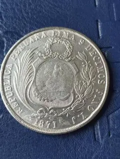 1887年 ヴィクトリア女王 銀貨 ハーフクラウン - メルカリ