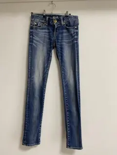 Item thumbnail for item bc72a538-4e8f-4295-9444-970d8c20ff22