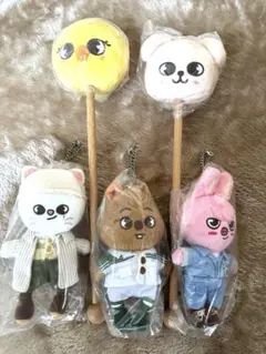 ストレイキッズ　肩叩き棒　ぬいぐるみ