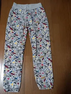 ミッキー柄カジュアルスウェットパンツ