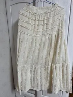 フリルプリーツロングスカート