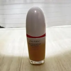SHISEIDO リバイタルエッセンススキングロウファンデーション 230