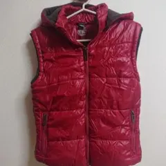 zarakids 赤いフード付きダウンベスト 148cm