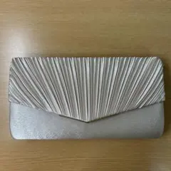 シルバー プリーツデザイン パーティーバッグ