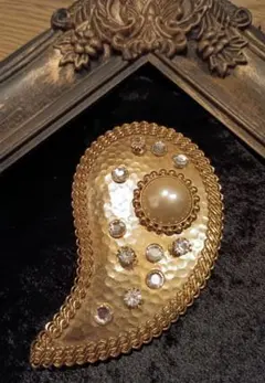 豪華★特大★ヴィンテージ★ゴールド×パール×クリスタル☆ペイズリー型ブローチ