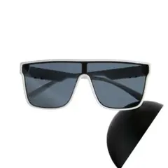 2025年最新】gackt サングラス vartixの人気アイテム - メルカリ