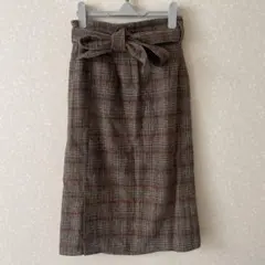エージープラス　スカート