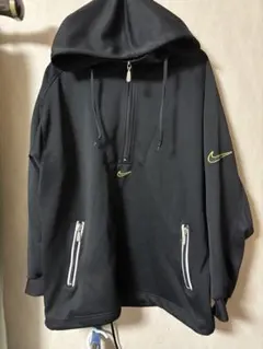 NIKE ハーフジップパーカー