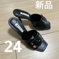 新品✨ダイアナ　2024 M ミュール　サンダル　ブラック