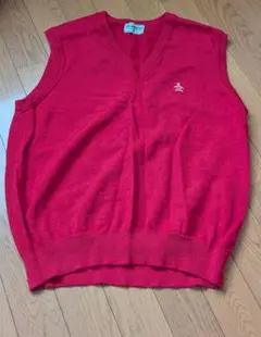munsingwear GRANDSLAM 胸刺繍Vネックベスト赤ゴルフウェア
