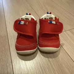 赤いベビーシューズ ベルクロ クマのエンブレム