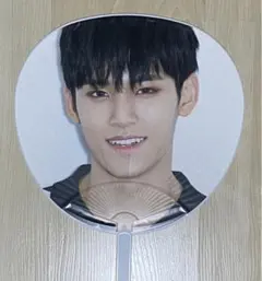 SEVENTEEN ミンギュ うちわ