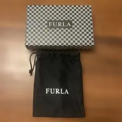 FURLA ロゴ入り収納袋　空箱