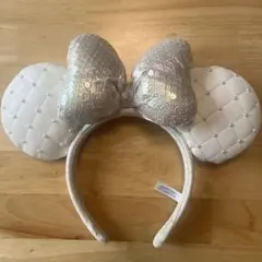 ディズニー　ミニー　カチューシャ　リボン　スパンコール　パール　今期　ホワイト