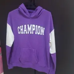 Champion 紫パーカーMsizeのサムネイル