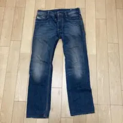 Diesel ダークブルー ストレートデニム