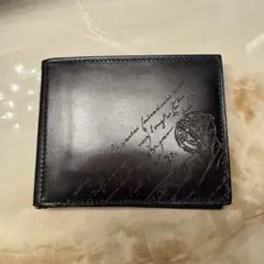 【美品】BERLUTI フィギュア フラップ コンパクトウォレットのサムネイル