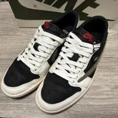 TravisScott Jordan1 Low OG "Medium Oliveのサムネイル