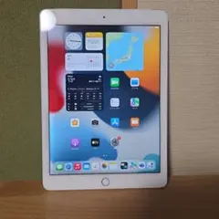 Item thumbnail for item bc49d035-b77f-40a8-b9e8-9a998f55e61d