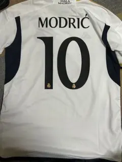 レアル・マドリード モドリッチ 10番 レプリカユニフォーム Mサイズ