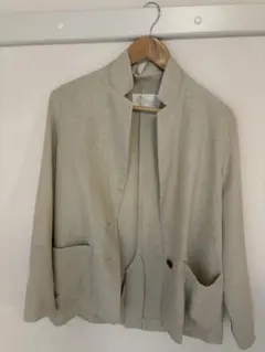 ベージュ ジャケット