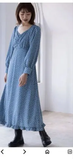 BeAMS長袖小花柄ロングワンピースブルーMサイズ