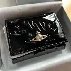 新品Vivienne Westwood 三つ折り財布 913VW167 黒 - メルカリ
