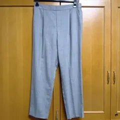 INDIVI　ストライプ柄 グレー テーパードパンツ　サイズ42